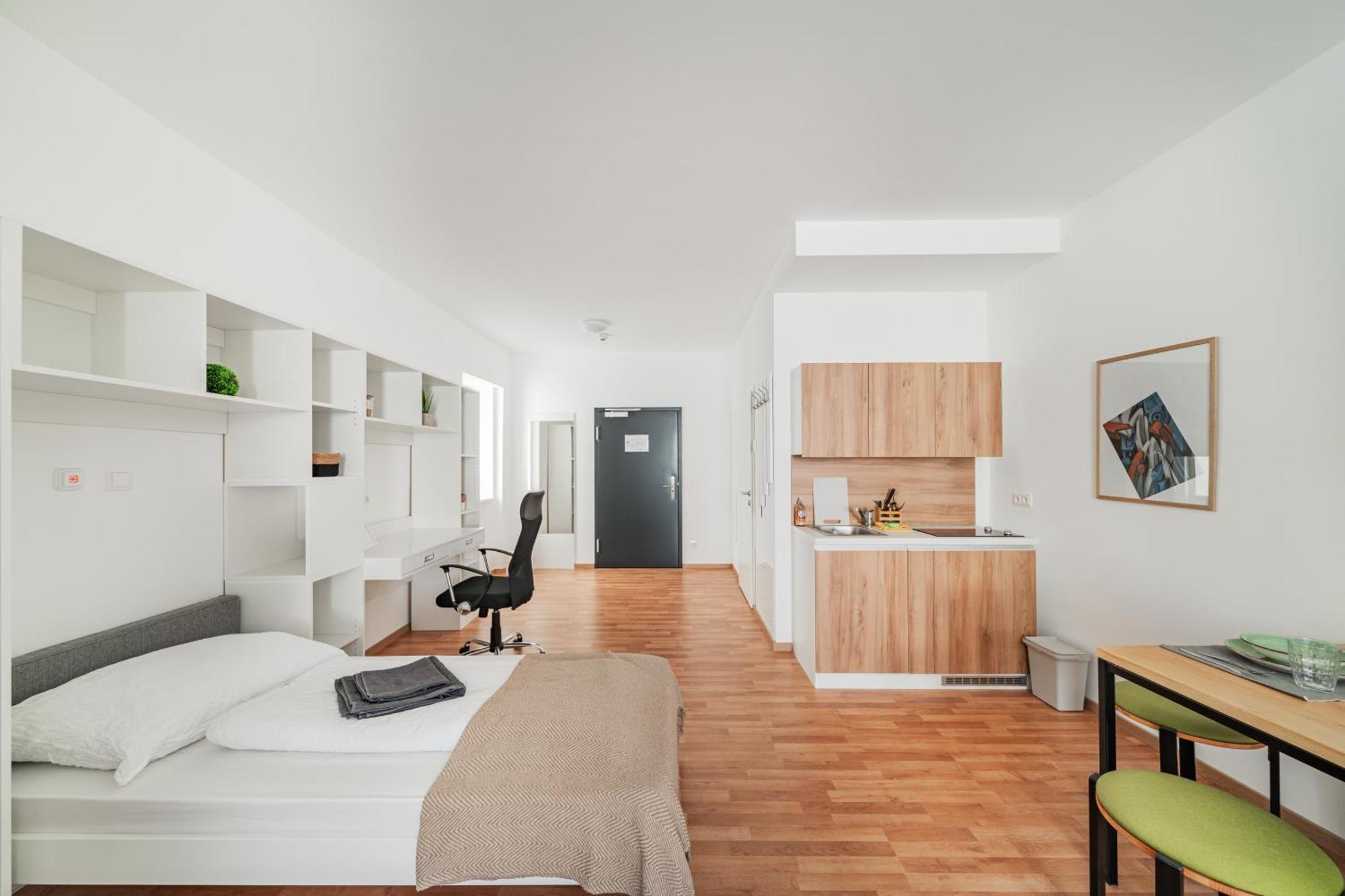 Central City Suits Wiener Neustadt Extérieur photo